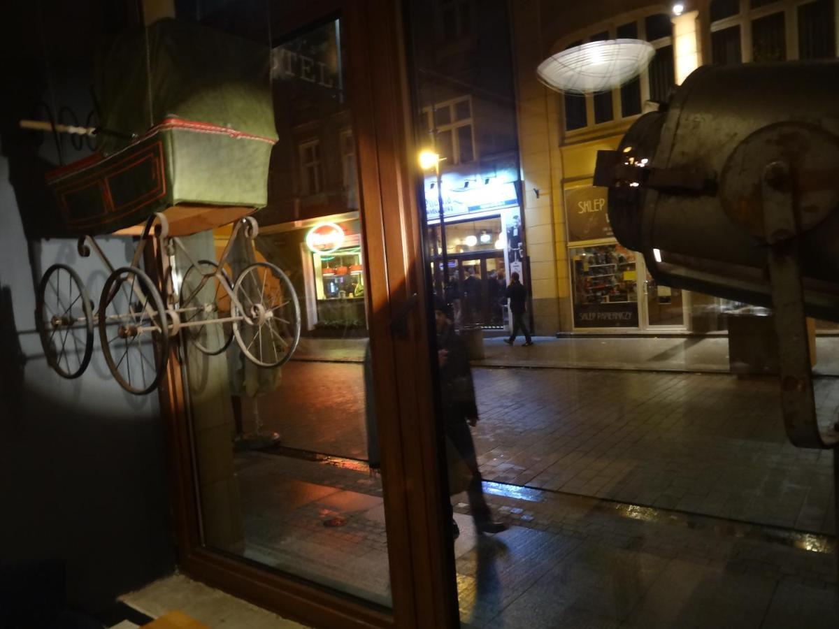 Rosemary'S Private Ensuite Rooms In Old Town 포즈난 외부 사진